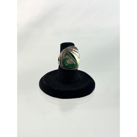 Vintage Accessories - Jewelry - Silver Ring Green Stone w Crystals - Size 6.25 - Picture 6 of 8